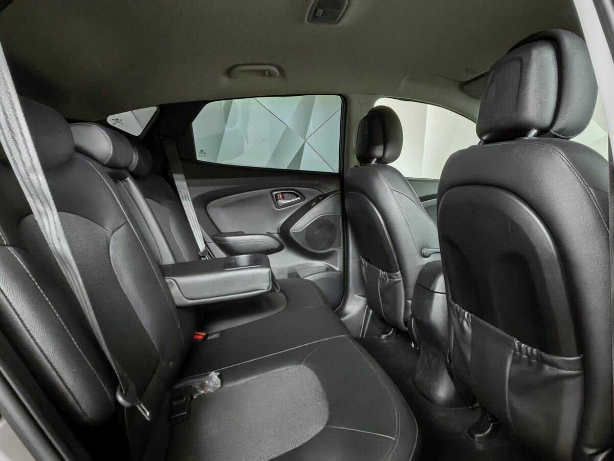 Hyundai ix35 б/у, 2014, Автоматическая. Фото: #11
