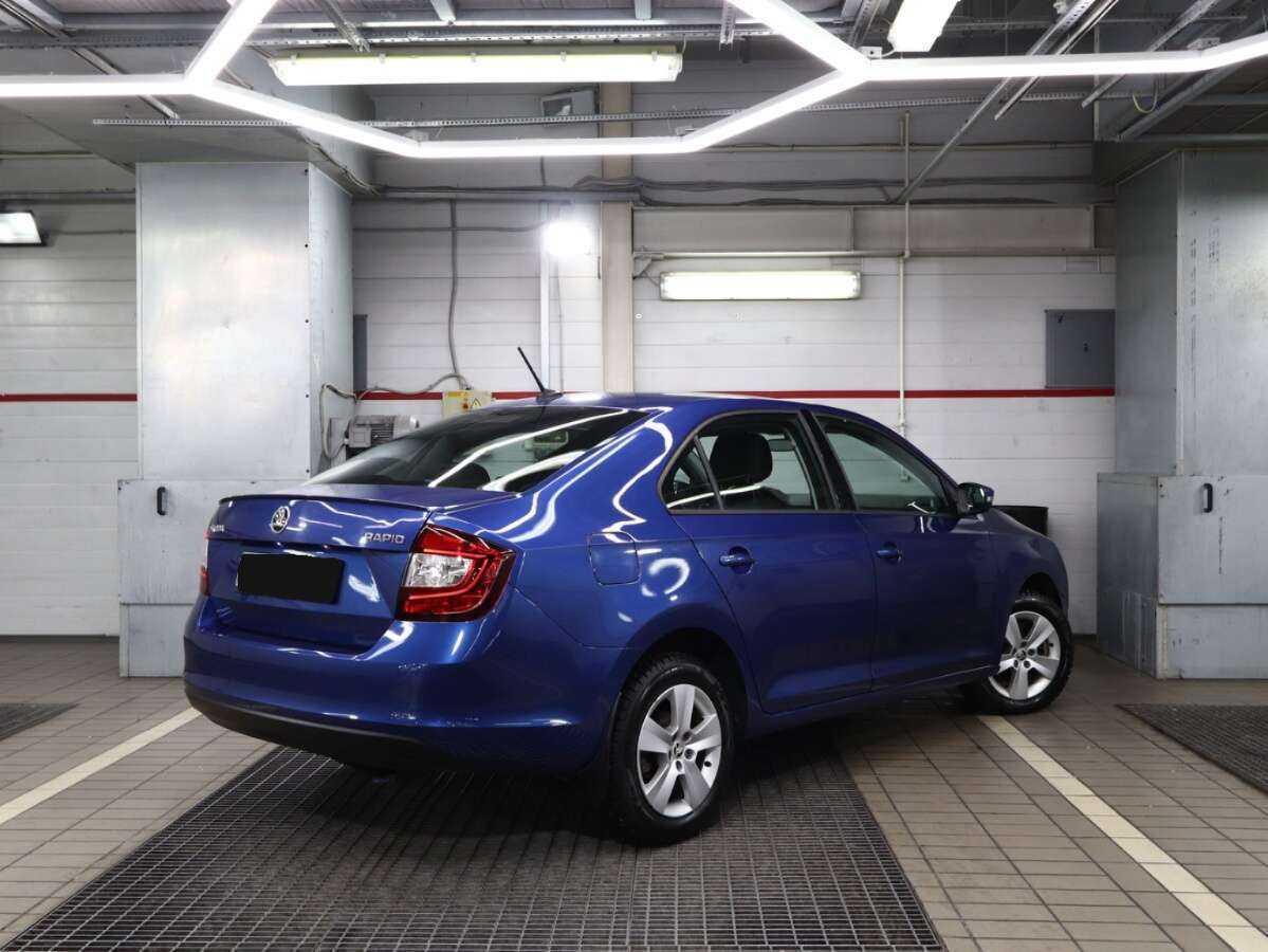 Skoda Rapid б/у, 2018, Роботизированная. Фото: #1