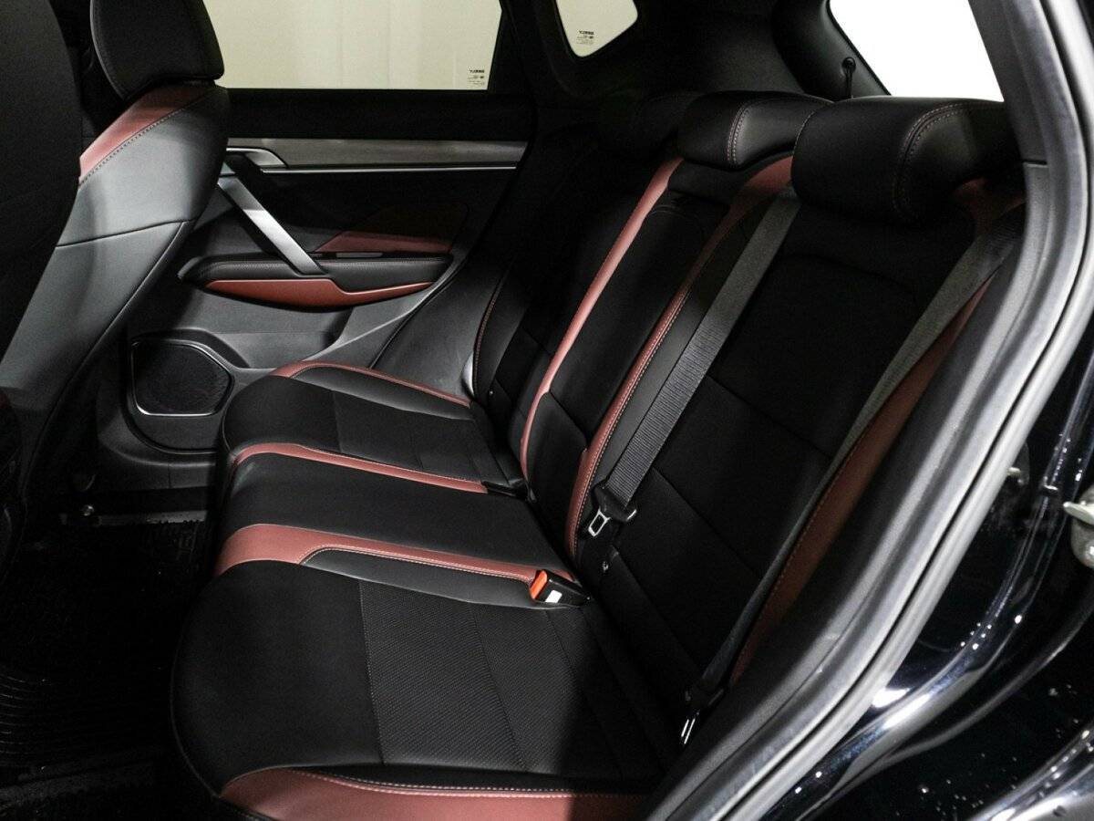 Geely Coolray б/у, 2021, Роботизированная. Фото: #9