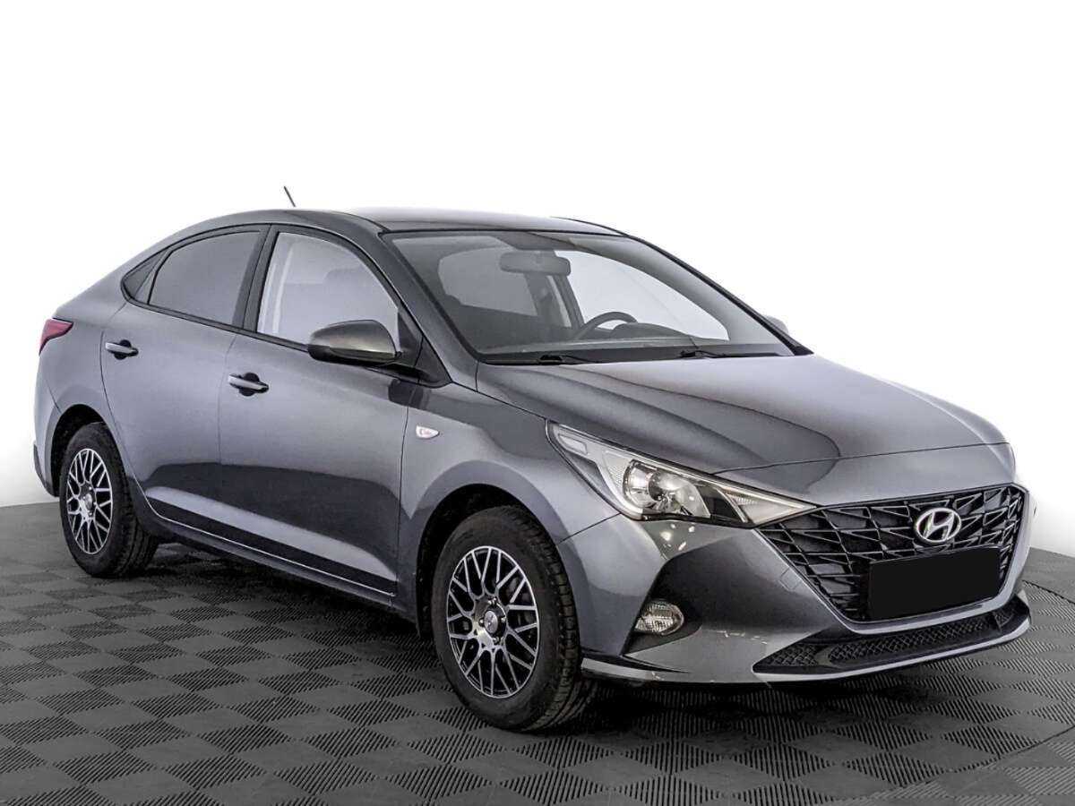 Hyundai Solaris б/у, 2021, Автоматическая. Фото: #2