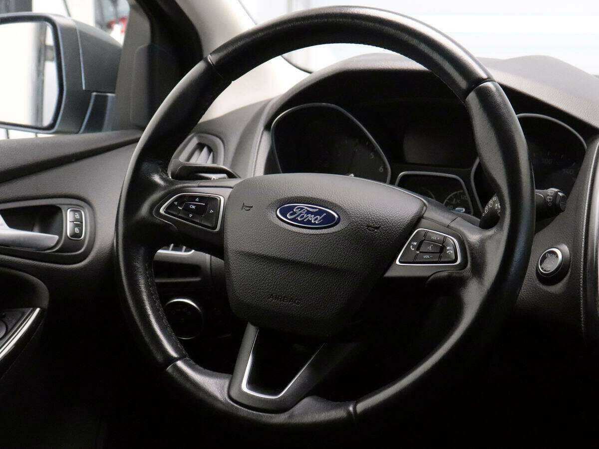 Ford Focus б/у, 2017, Автоматическая. Фото: #10