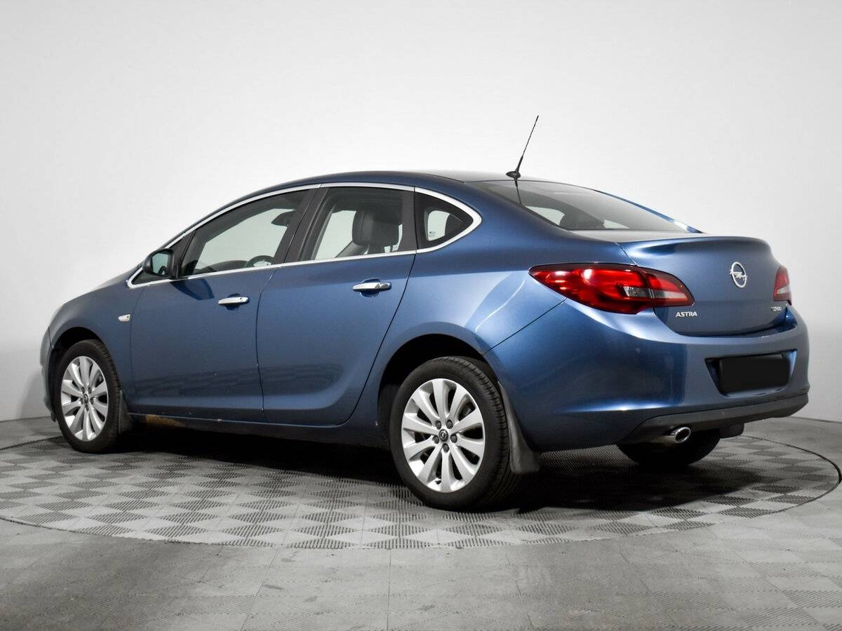 Opel Astra б/у, 2013, Автоматическая. Фото: #5
