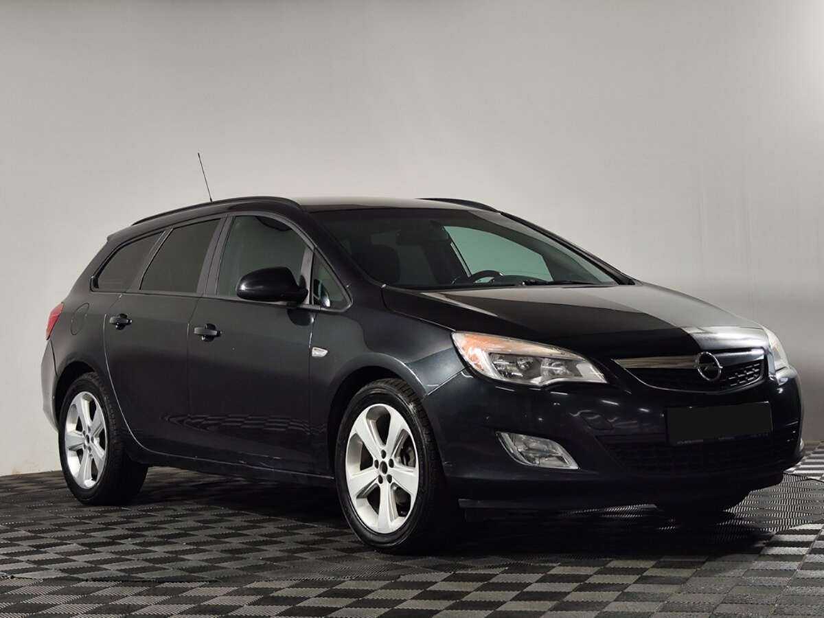 Opel Astra б/у, 2012, Автоматическая. Фото: #2