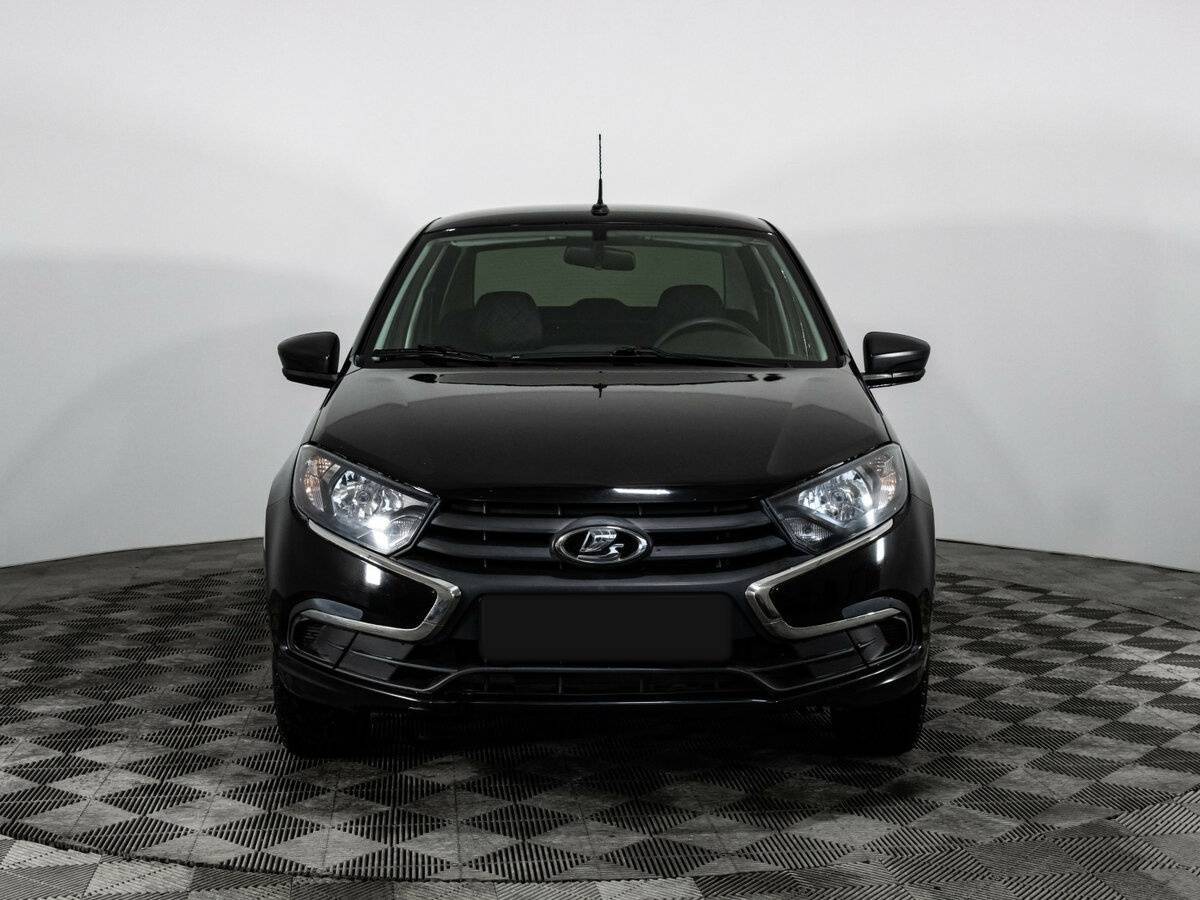 Lada (ВАЗ) Granta б/у, 2020, Механическая. Фото: #1