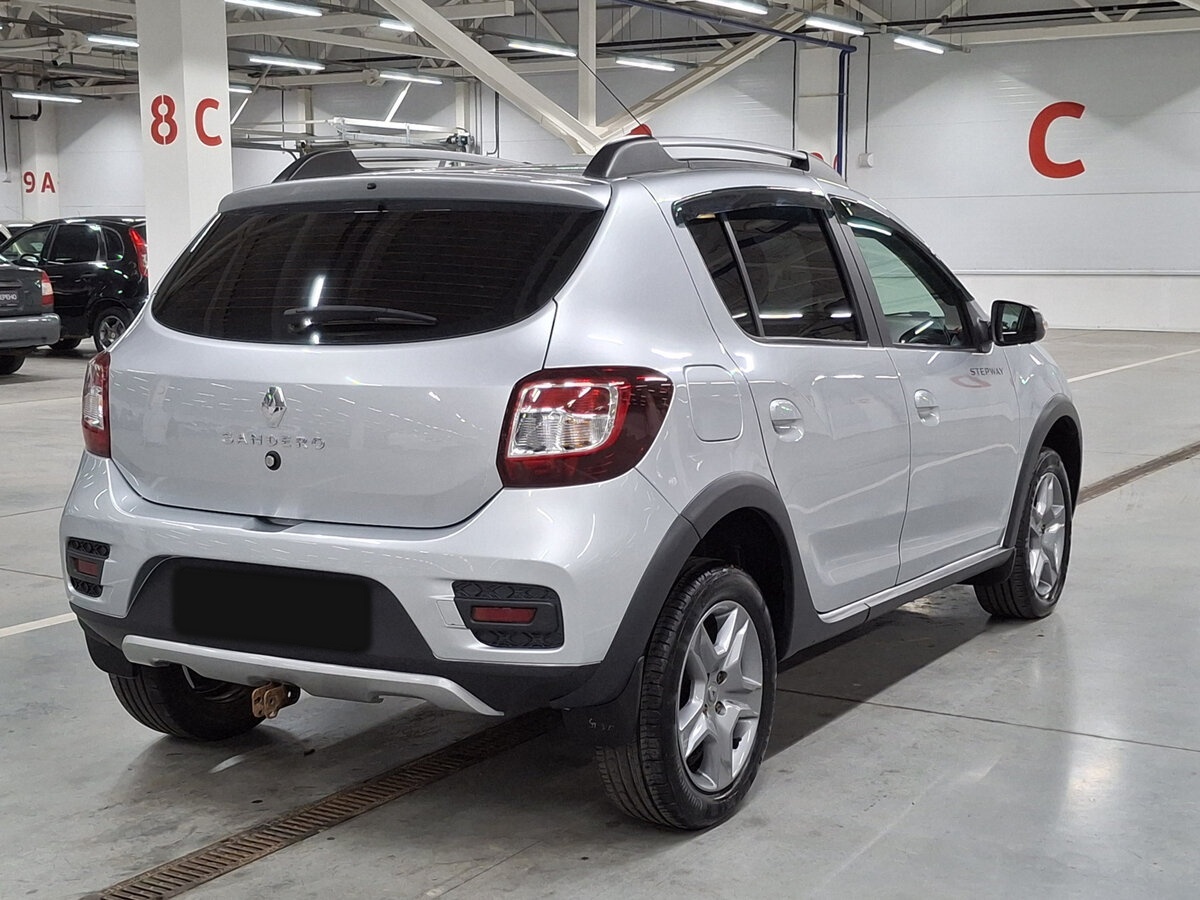 Renault Sandero б/у, 2021, Механическая. Фото: #4