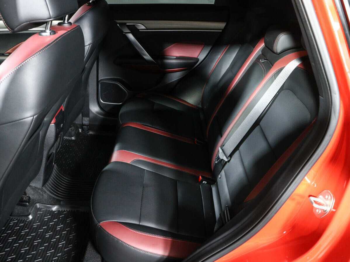 Geely Coolray б/у, 2022, Роботизированная. Фото: #9