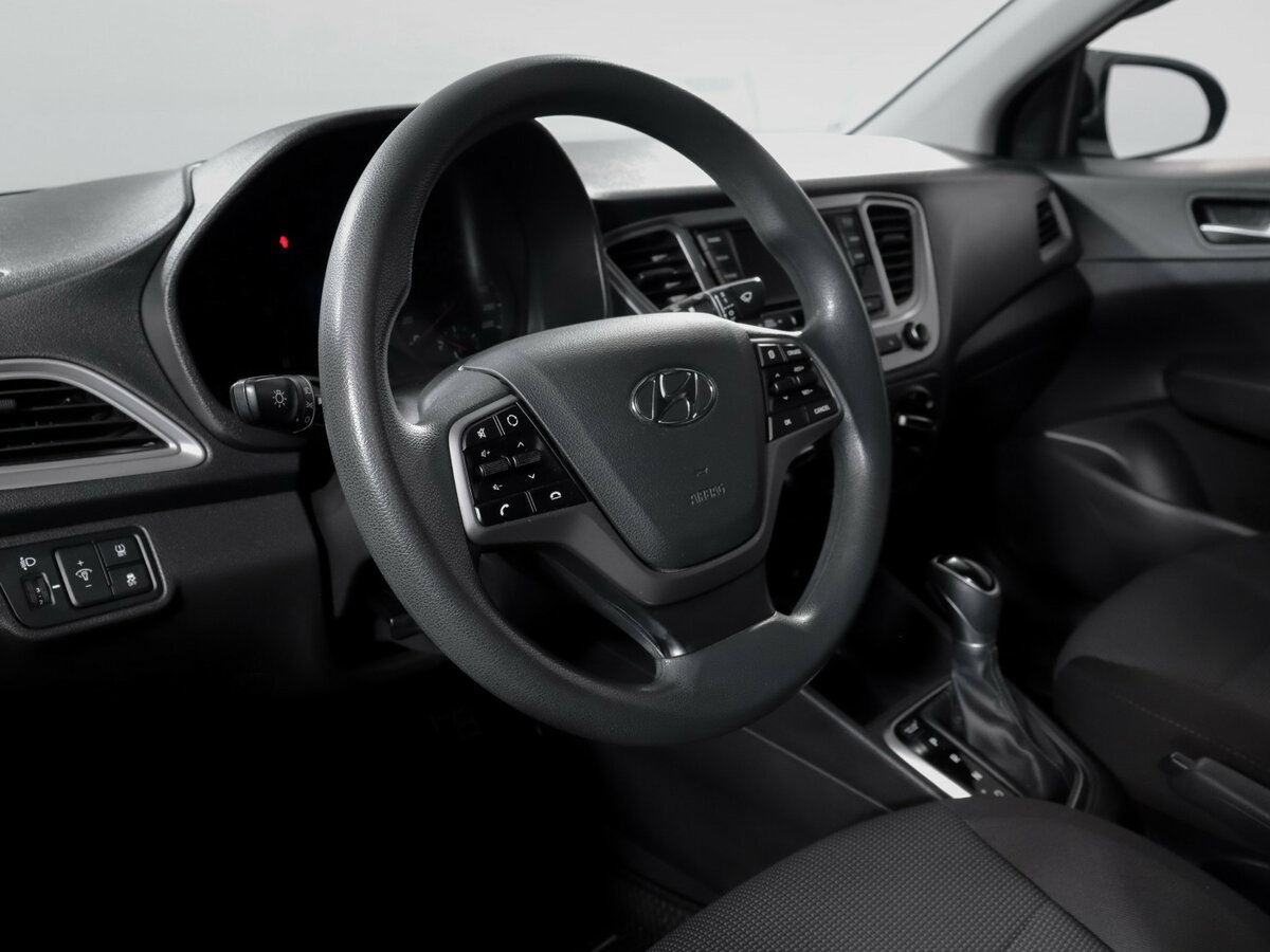 Hyundai Solaris б/у, 2020, Автоматическая. Фото: #10