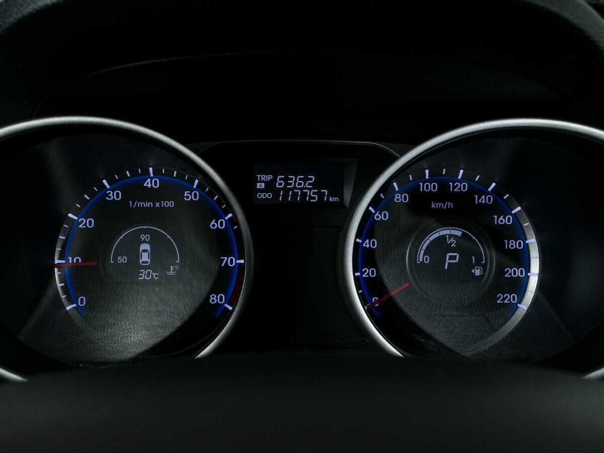 Hyundai ix35 б/у, 2012, Автоматическая. Фото: #12