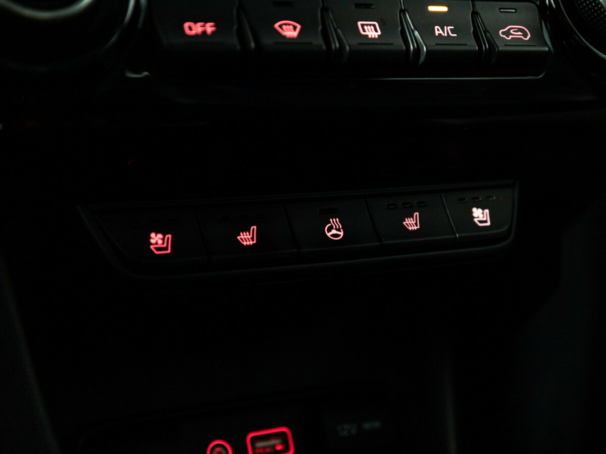 Kia Sportage б/у, 2016, Автоматическая. Фото: #21