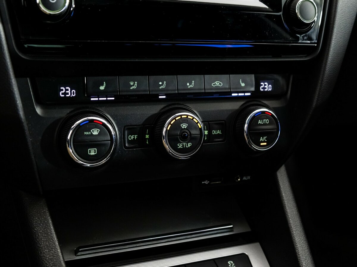 Skoda Octavia б/у, 2014, Роботизированная. Фото: #10