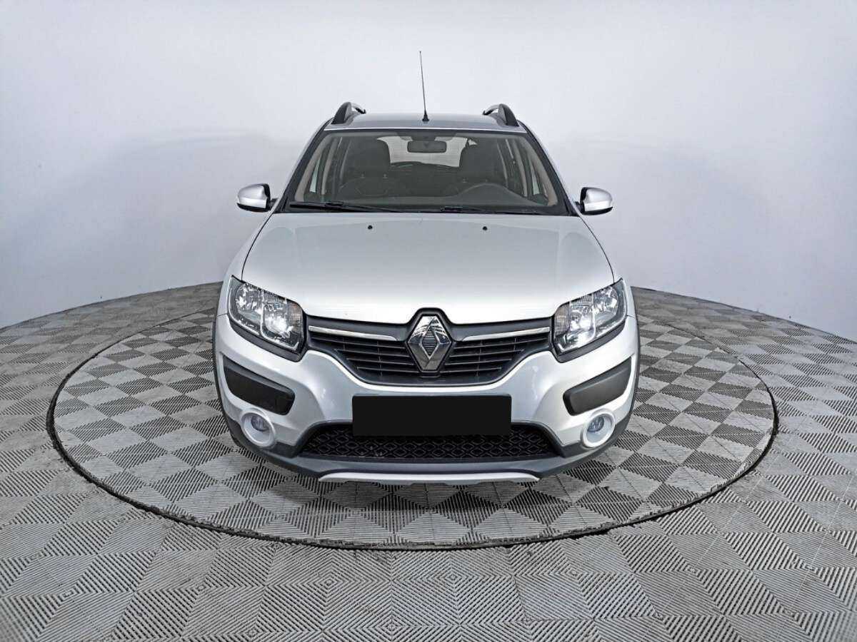Renault Sandero б/у, 2017, Автоматическая. Фото: #1