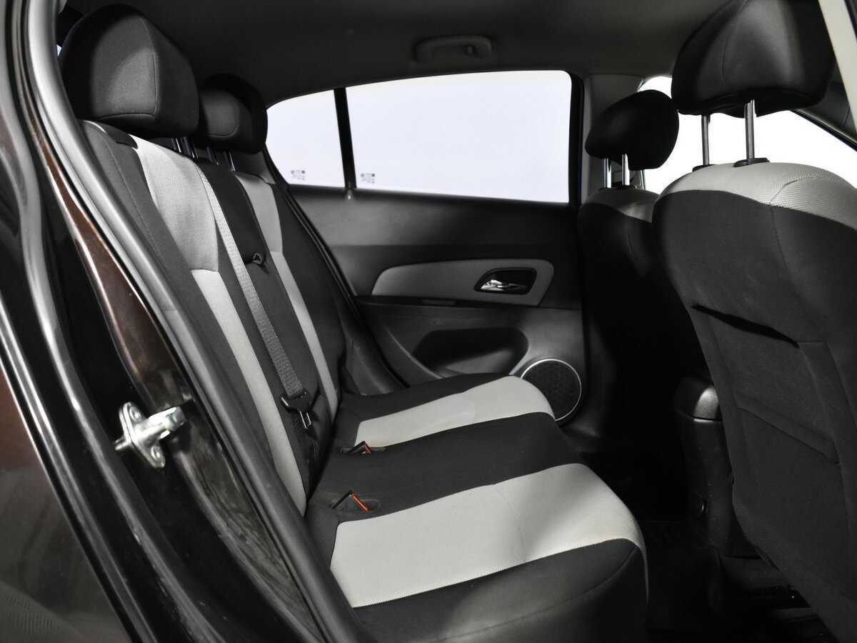 Chevrolet Cruze б/у, 2013, Механическая. Фото: #9