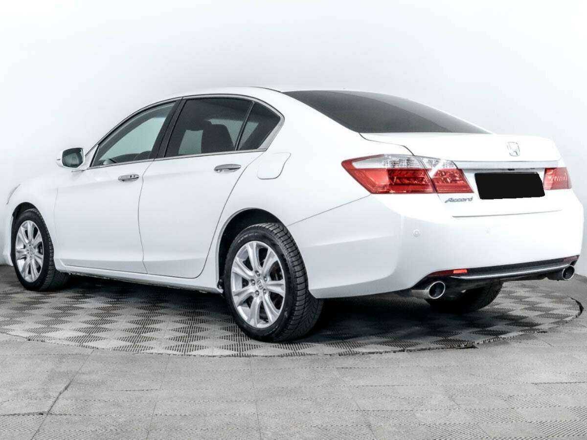 Honda Accord б/у, 2013, Автоматическая. Фото: #5