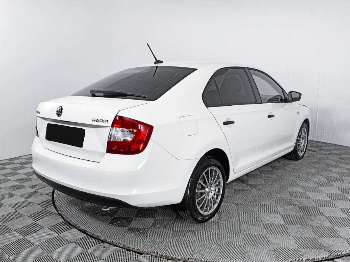 Skoda Rapid б/у, 2017, Механическая. Фото: #4