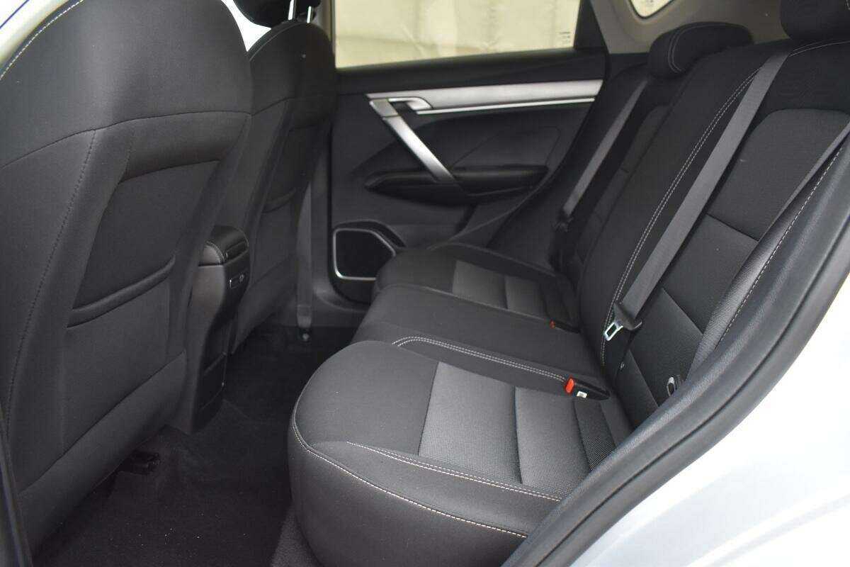 Geely Coolray б/у, 2021, Роботизированная. Фото: #9