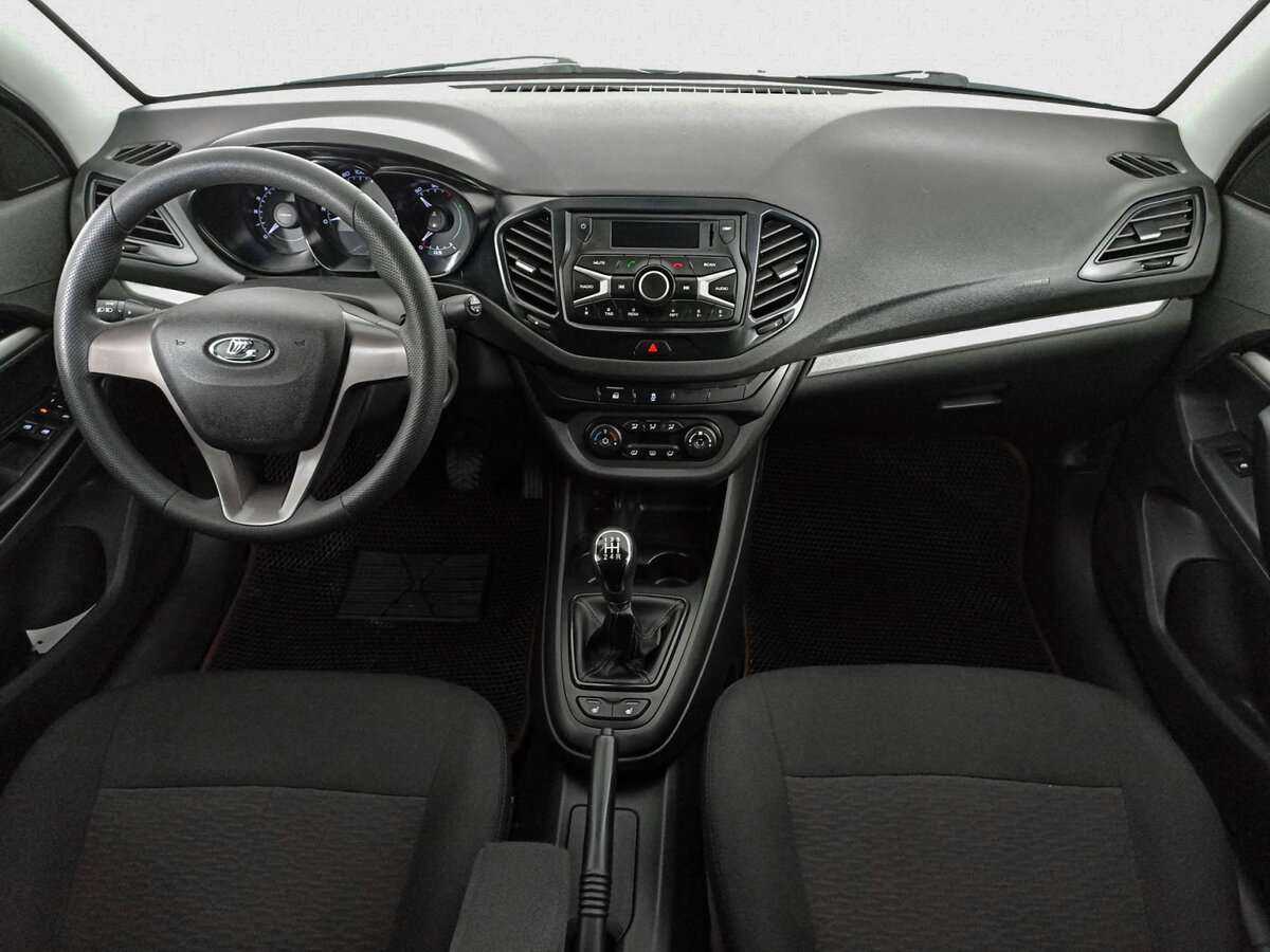 Lada (ВАЗ) Vesta б/у, 2017, Механическая. Фото: #11