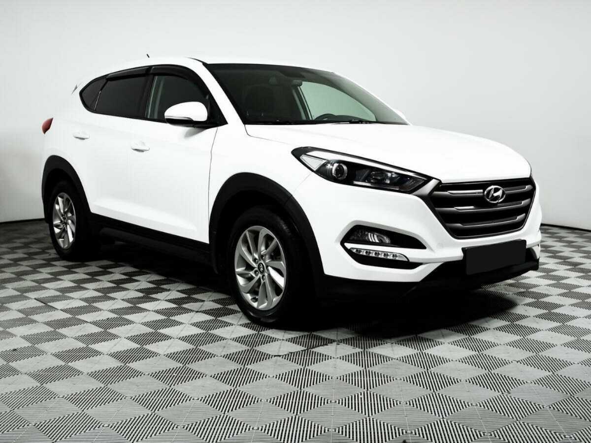 Hyundai Tucson б/у, 2016, Автоматическая. Фото: #2