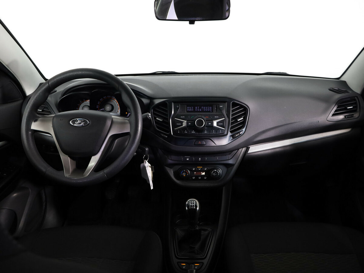 Lada (ВАЗ) Vesta б/у, 2017, Механическая. Фото: #6