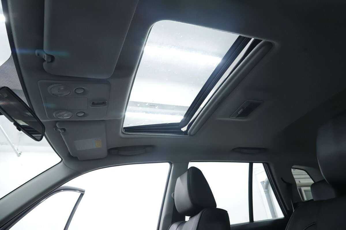 Suzuki Grand Vitara б/у, 2012, Автоматическая. Фото: #6