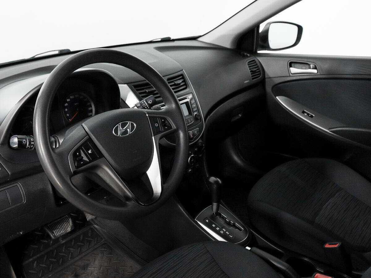 Hyundai Solaris б/у, 2016, Автоматическая. Фото: #8