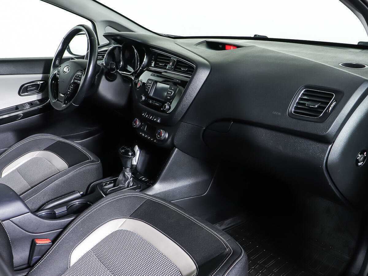 Kia Ceed б/у, 2015, Роботизированная. Фото: #8