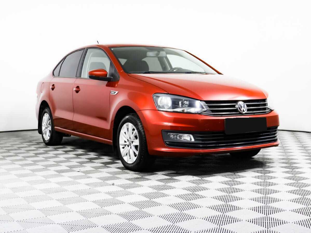 Volkswagen Polo б/у, 2015, Автоматическая. Фото: #2