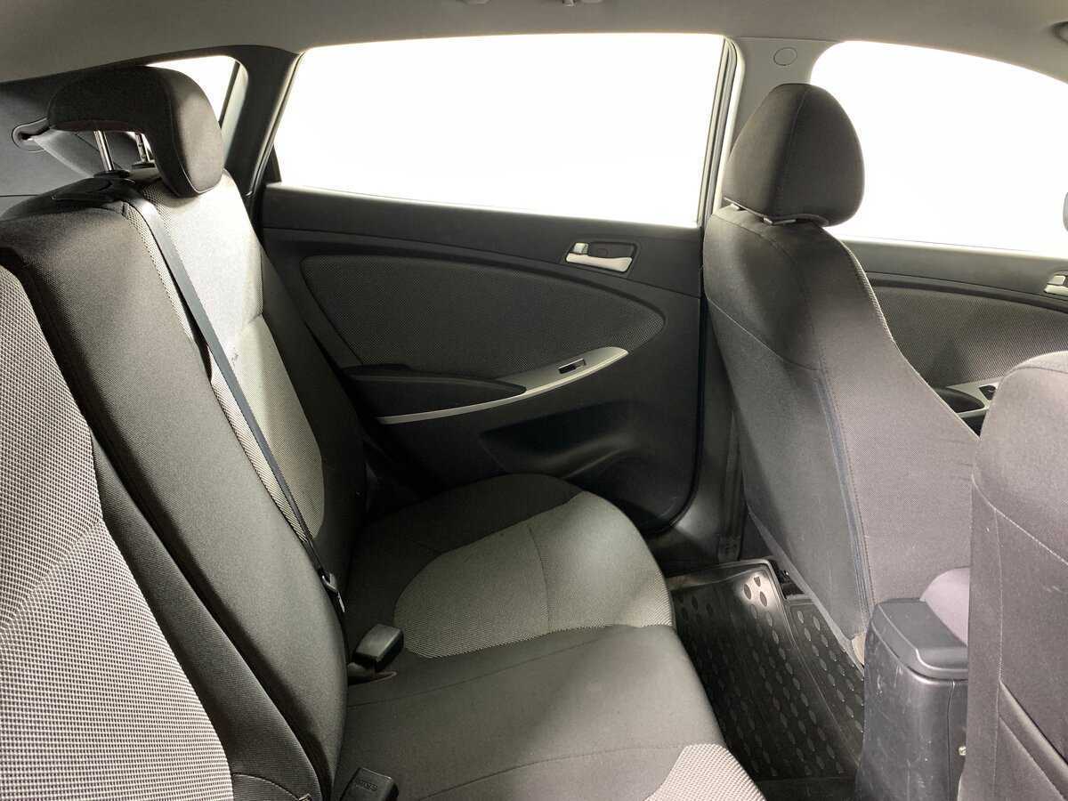 Hyundai Solaris б/у, 2012, Автоматическая. Фото: #14