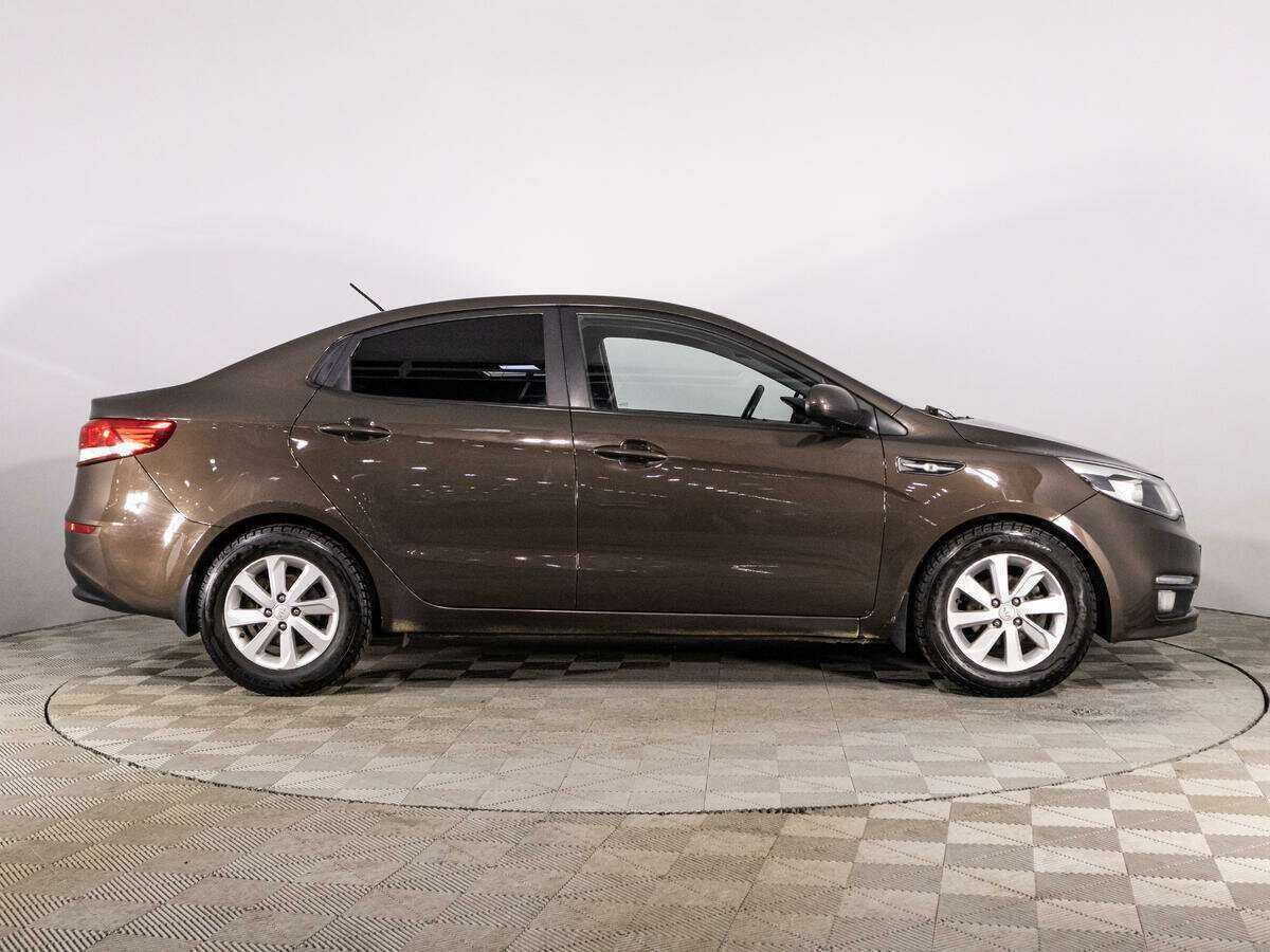Kia Rio б/у, 2016, Автоматическая. Фото: #3