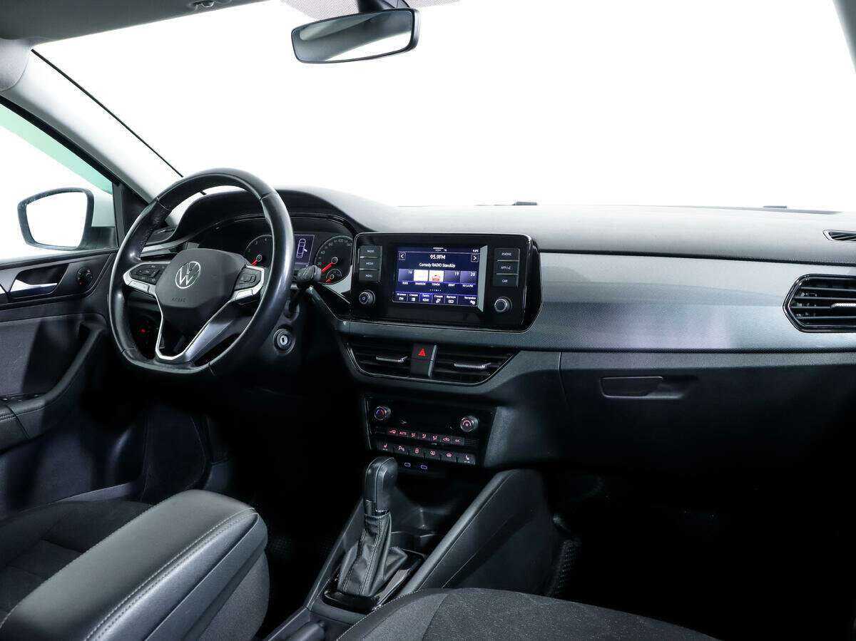 Volkswagen Polo б/у, 2021, Автоматическая. Фото: #8