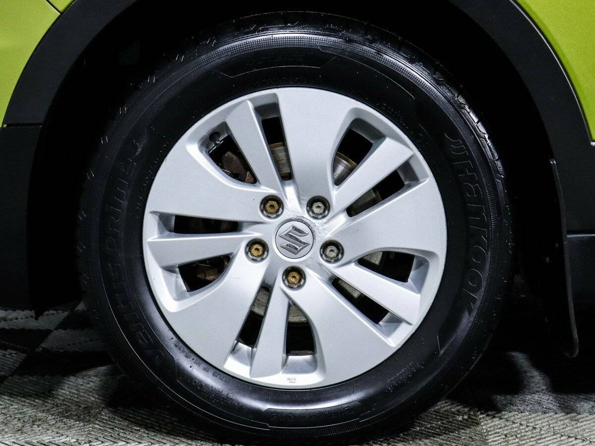 Suzuki SX4 б/у, 2014, Механическая. Фото: #14