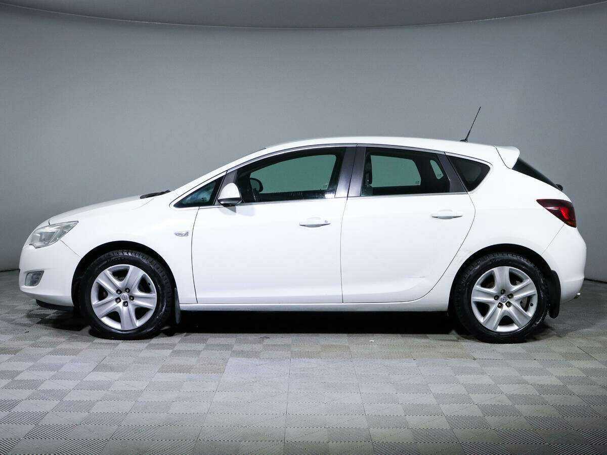 Opel Astra б/у, 2012, Автоматическая. Фото: #7