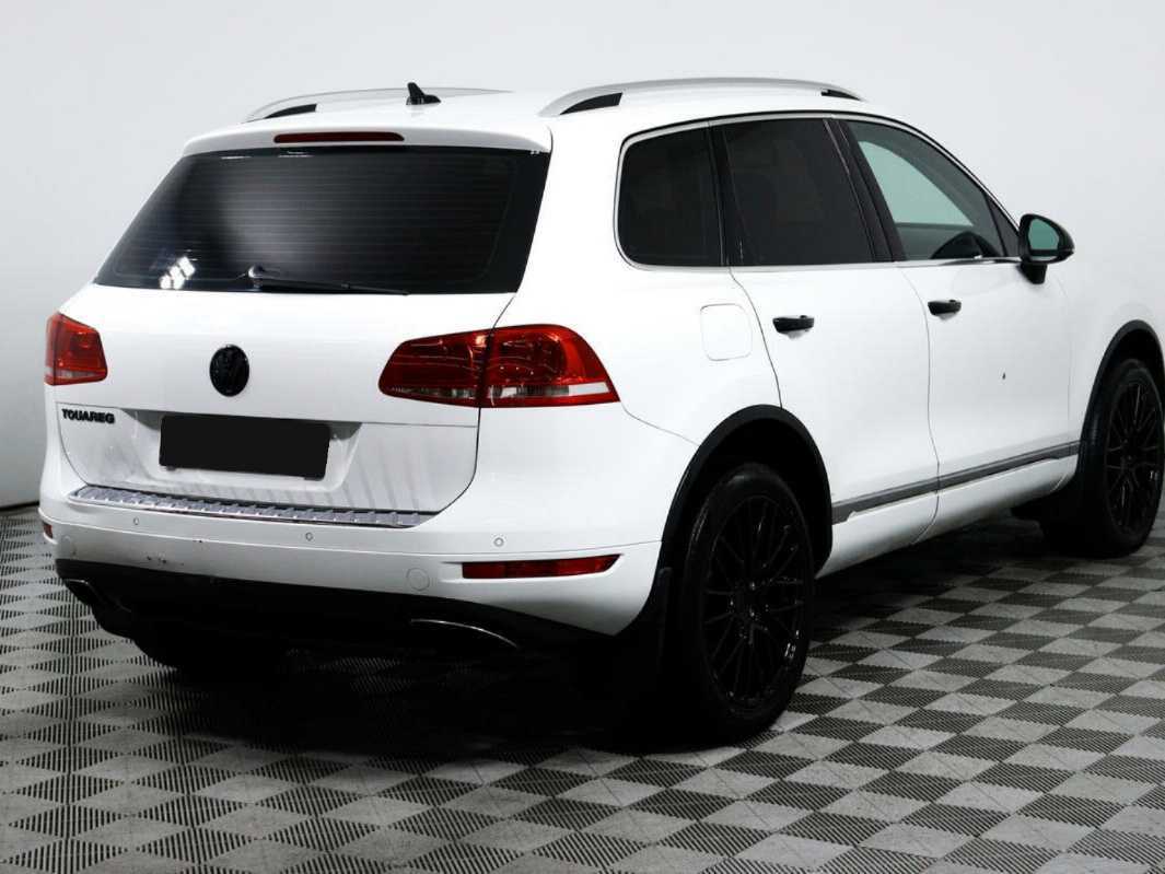 Volkswagen Touareg б/у, 2012, Автоматическая. Фото: #4