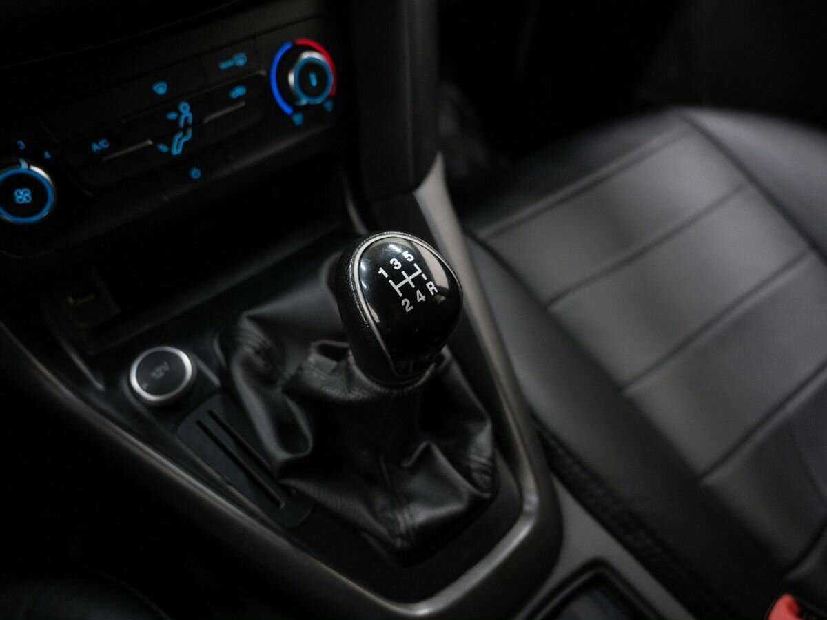 Ford Focus б/у, 2016, Механическая. Фото: #18