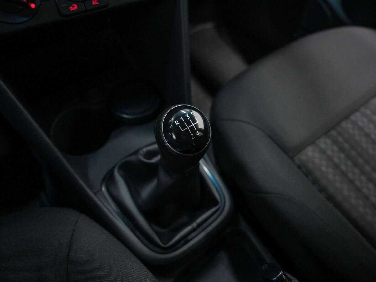 Volkswagen Polo б/у, 2020, Механическая. Фото: #17