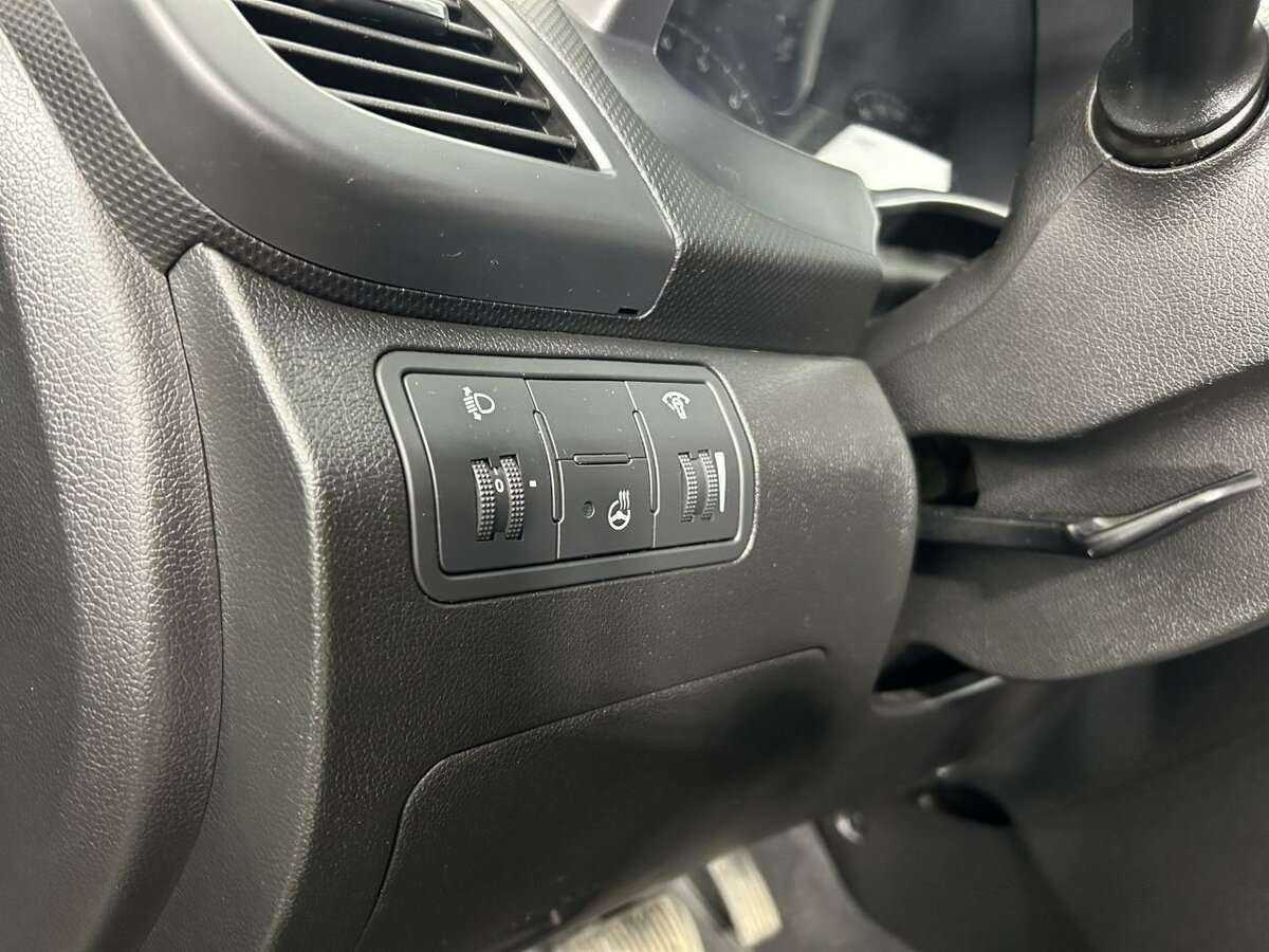 Hyundai Solaris б/у, 2015, Автоматическая. Фото: #8