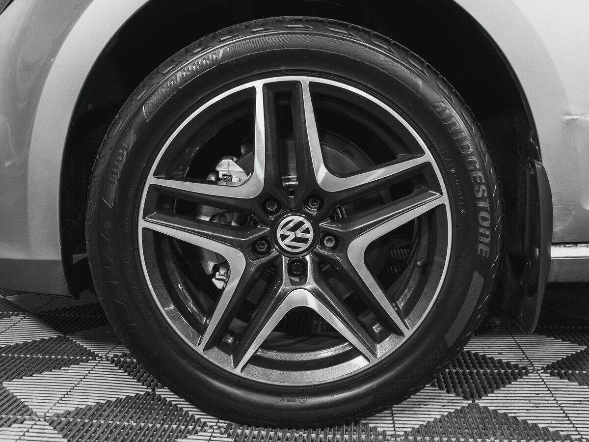 Volkswagen Golf б/у, 2013, Роботизированная. Фото: #16