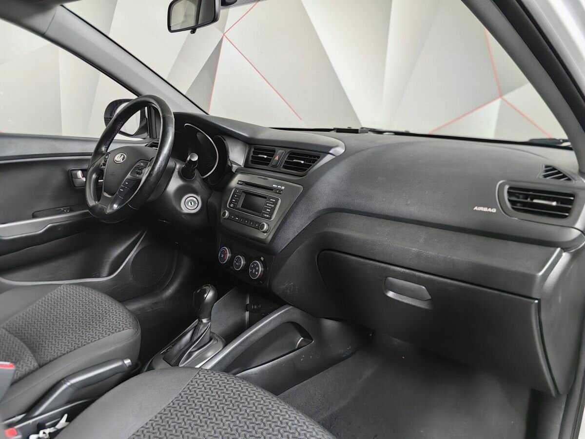 Kia Rio б/у, 2017, Автоматическая. Фото: #8