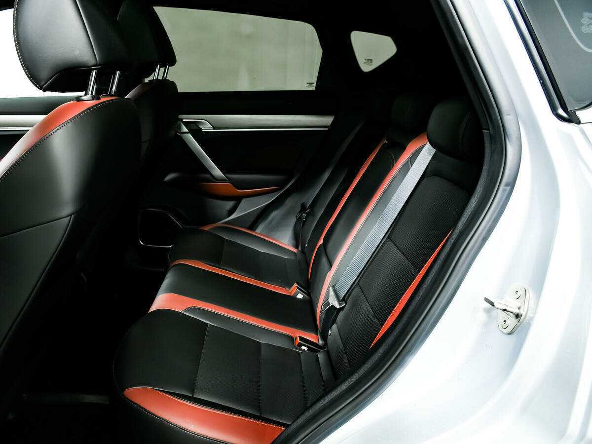 Geely Coolray б/у, 2022, Роботизированная. Фото: #11