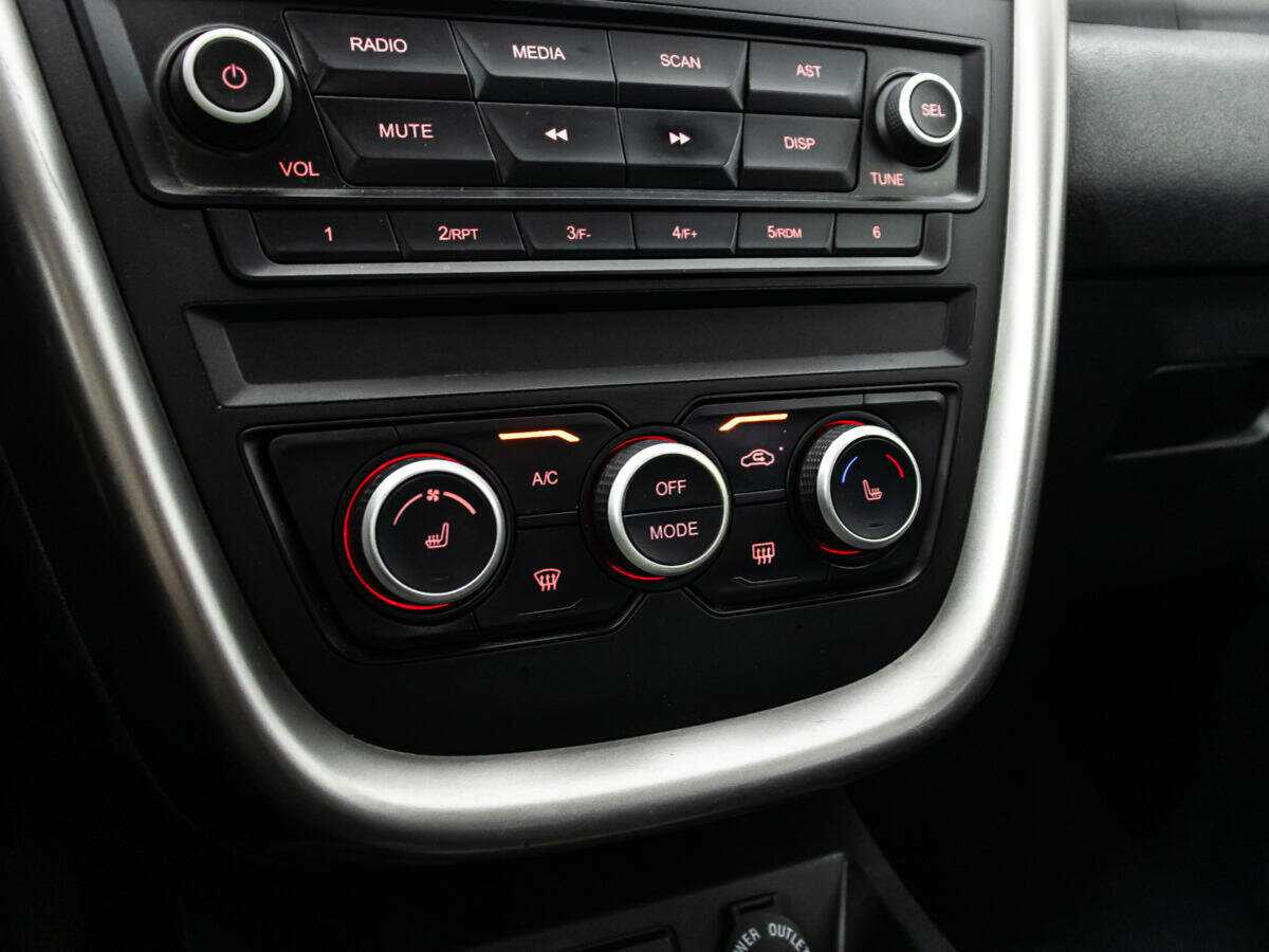 FAW Besturn X80 б/у, 2019, Механическая. Фото: #14