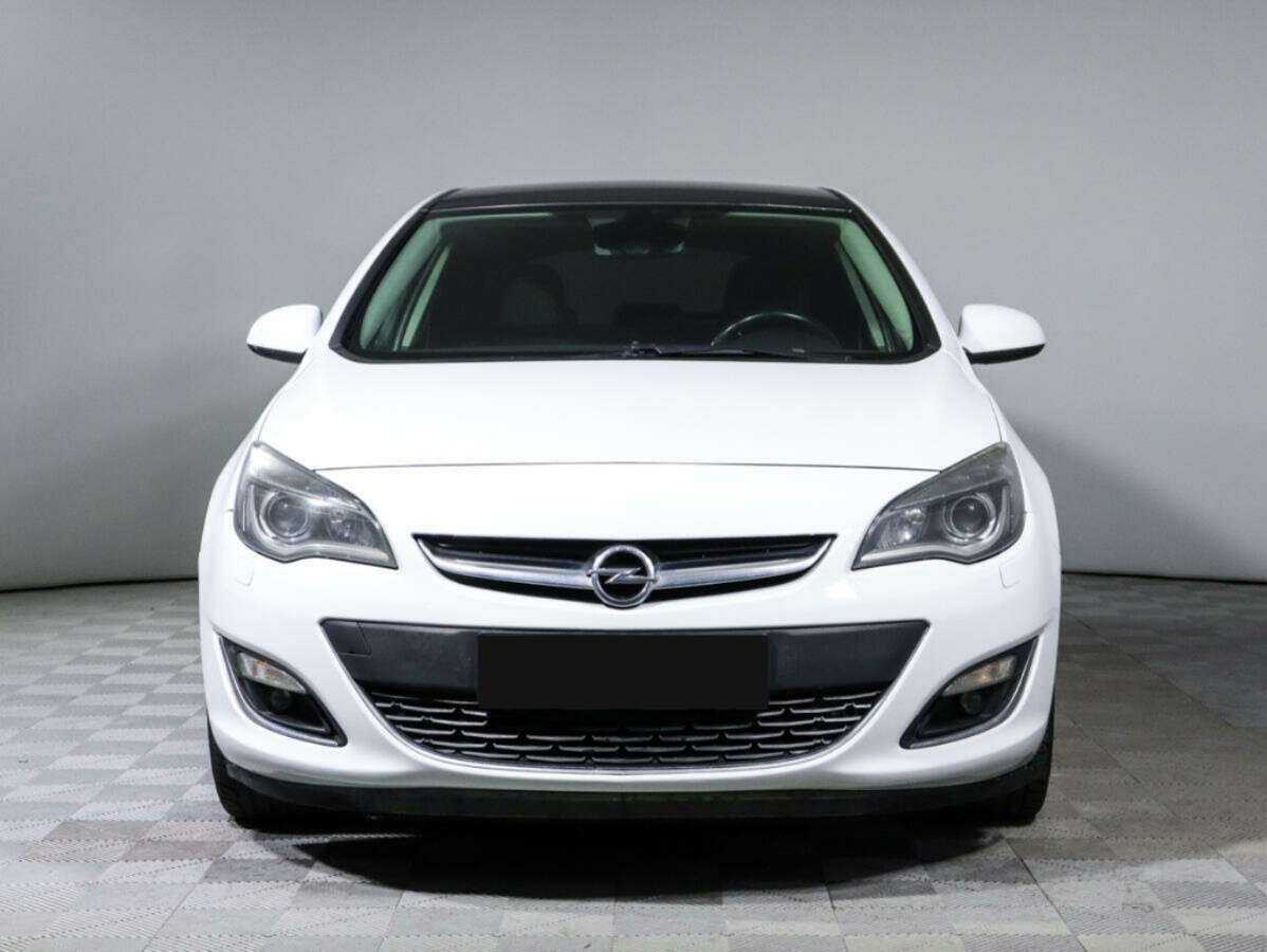 Opel Astra б/у, 2012, Автоматическая. Фото: #1