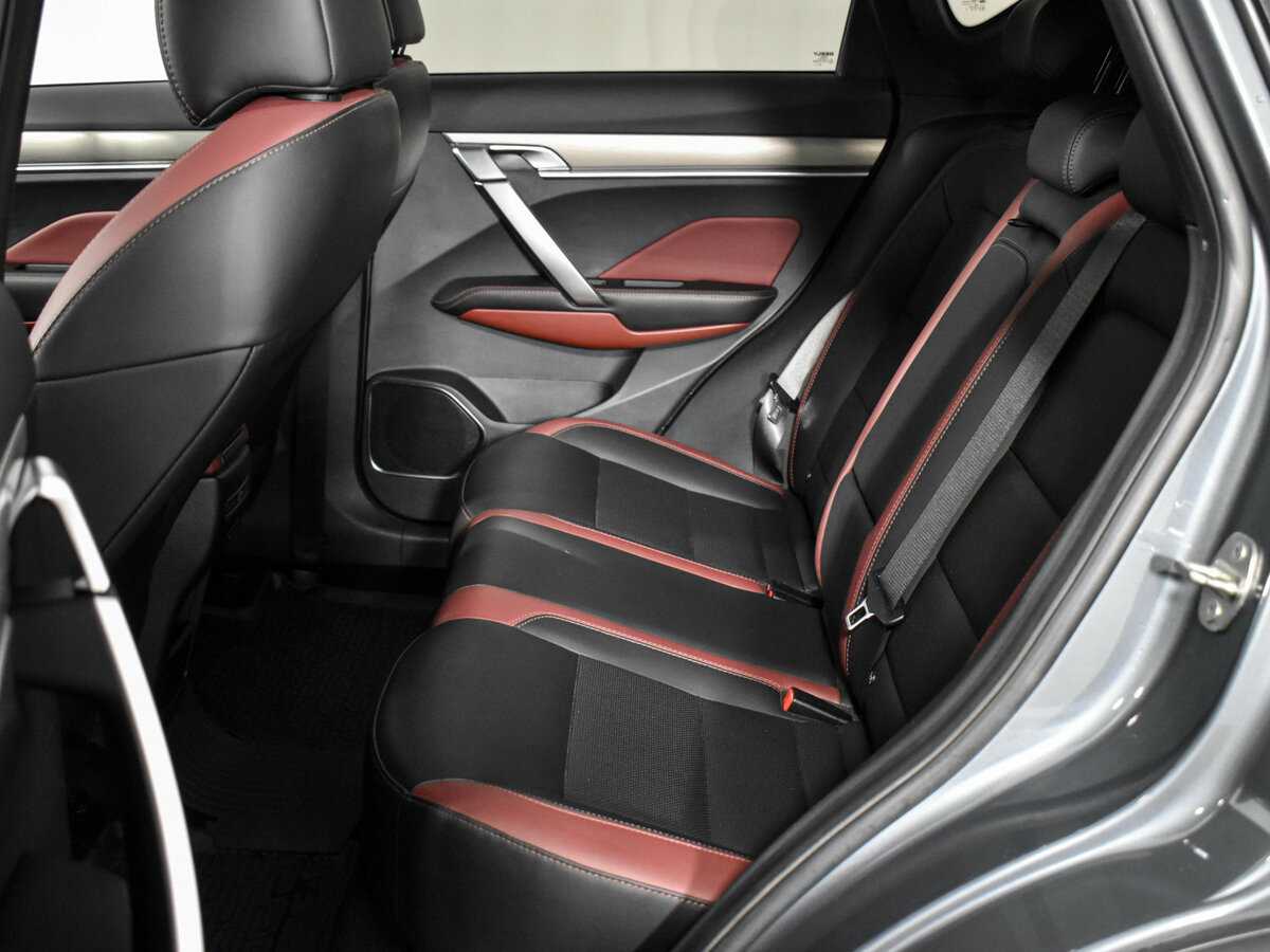 Geely Coolray б/у, 2021, Роботизированная. Фото: #12