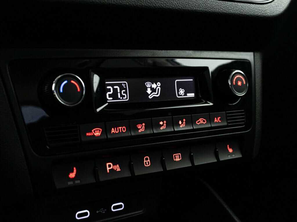 Volkswagen Polo б/у, 2020, Автоматическая. Фото: #14