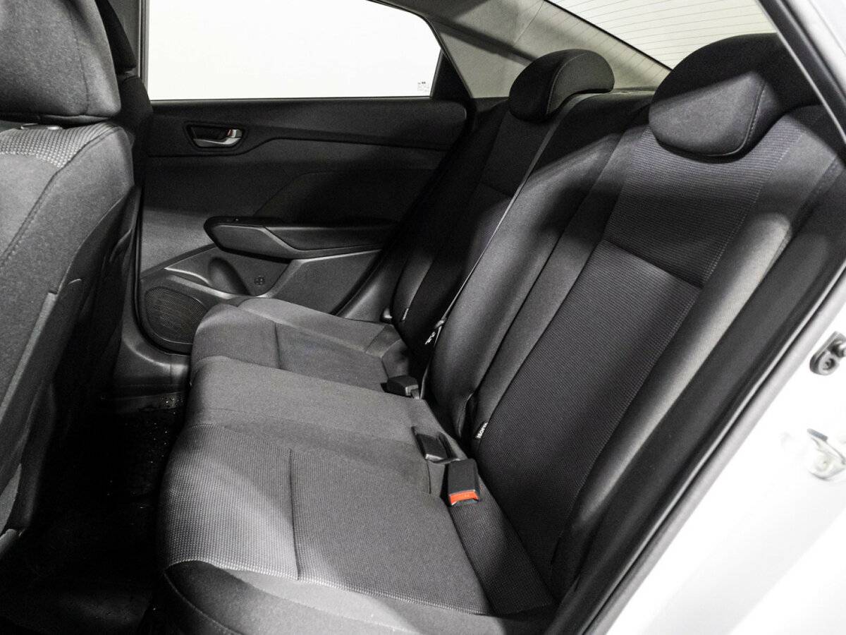 Hyundai Solaris б/у, 2017, Автоматическая. Фото: #9