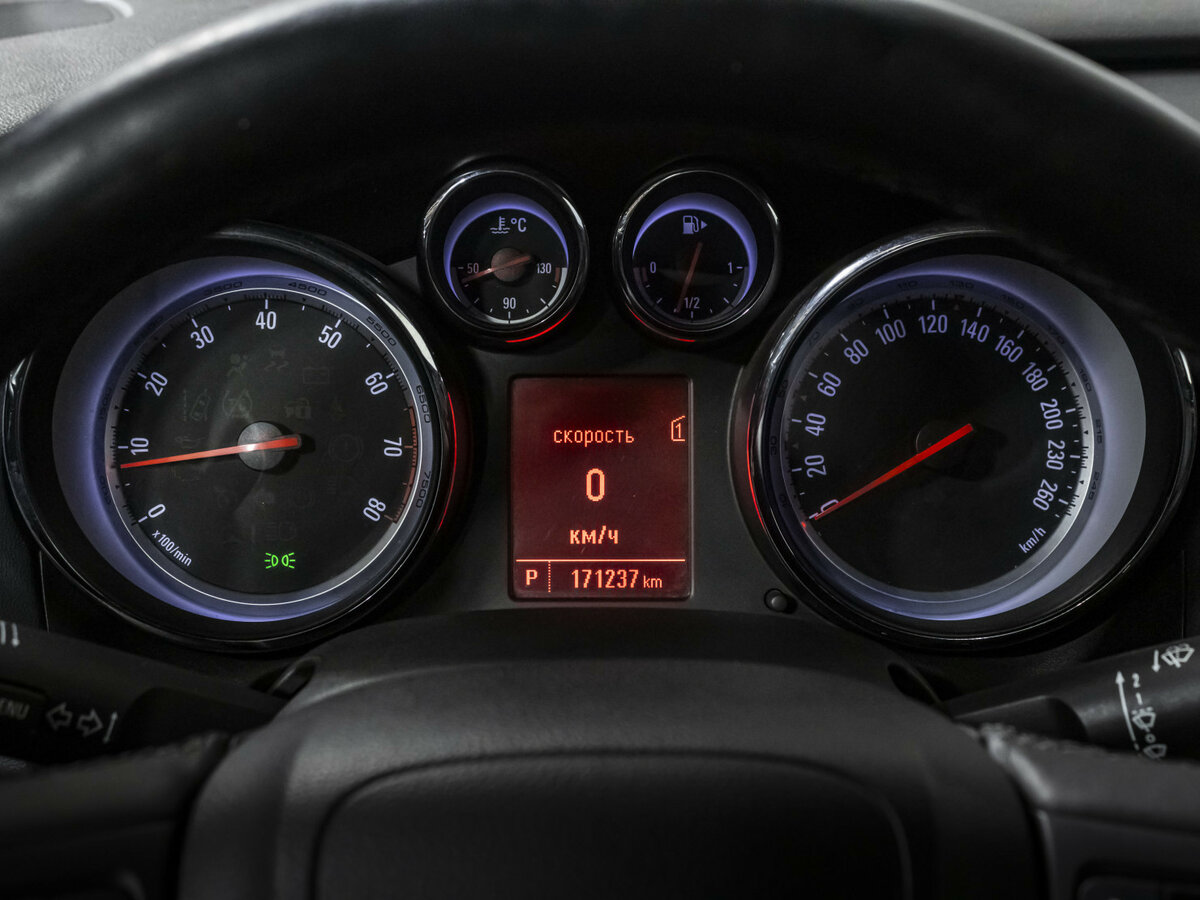 Opel Astra б/у, 2013, Автоматическая. Фото: #12