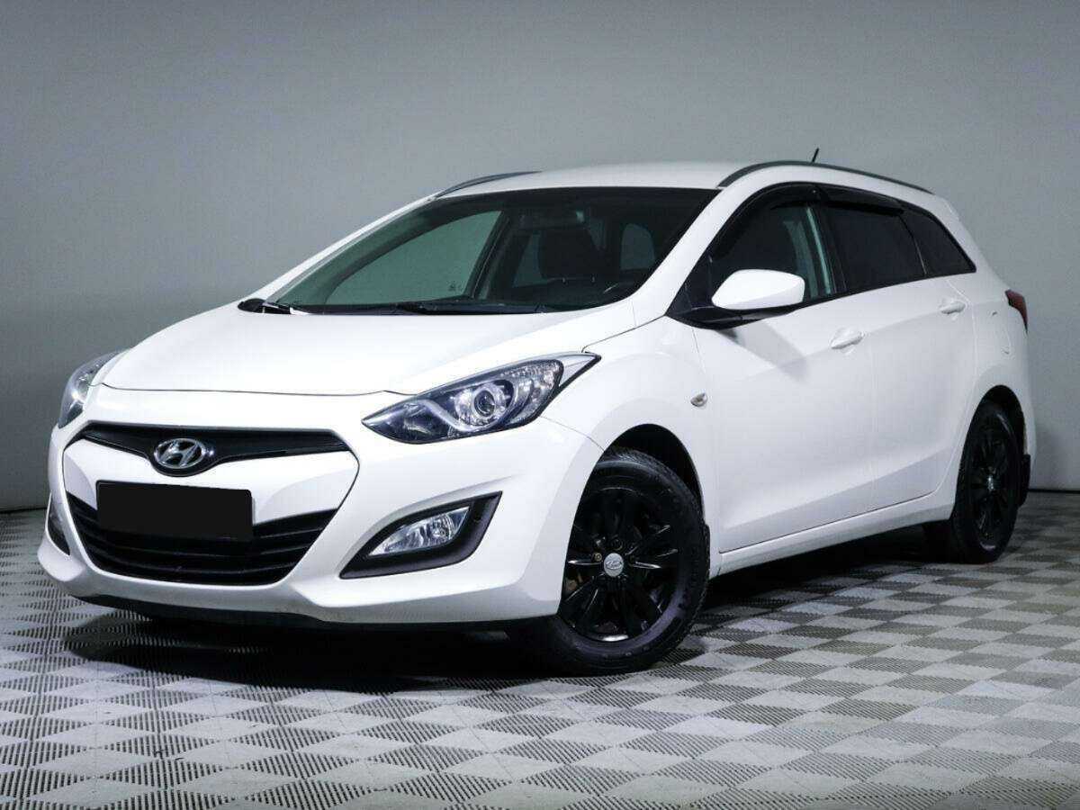 Hyundai i30 б/у, 2013, Автоматическая. Фото: #0