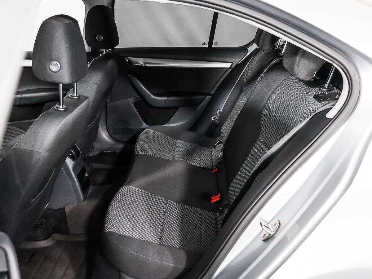 Skoda Octavia б/у, 2015, Роботизированная. Фото: #9