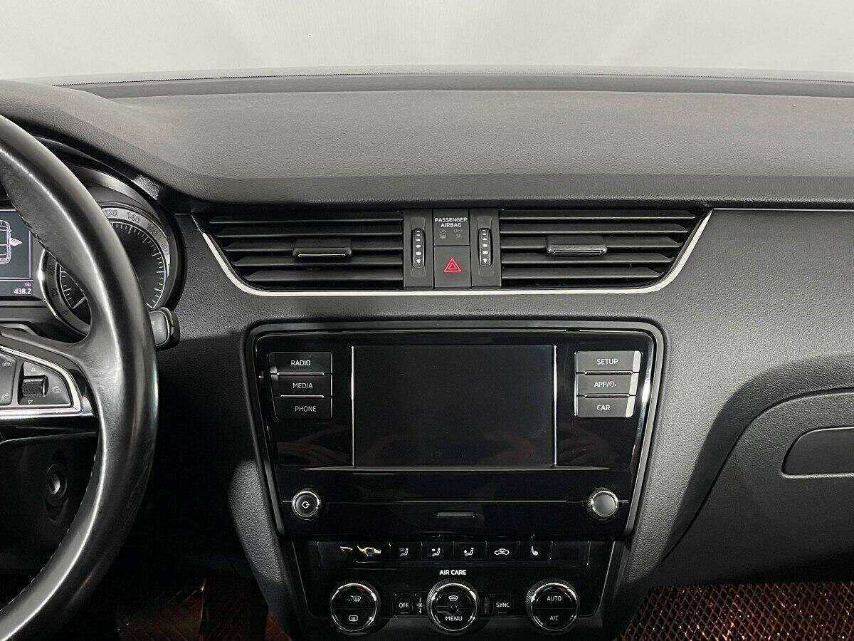 Skoda Octavia б/у, 2017, Роботизированная. Фото: #10