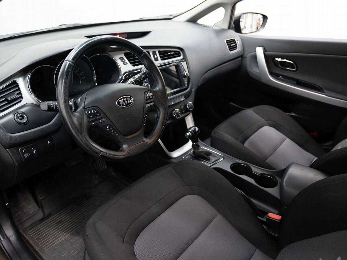 Kia Ceed б/у, 2014, Автоматическая. Фото: #6