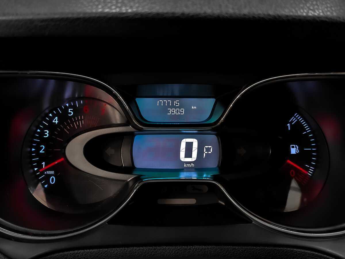 Renault Kaptur б/у, 2017, Автоматическая. Фото: #13