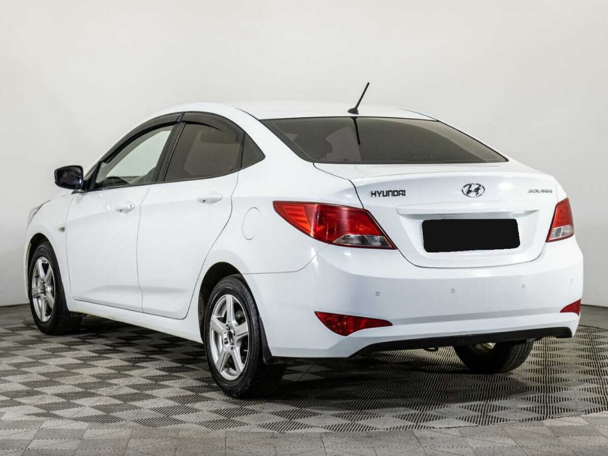 Hyundai Solaris б/у, 2015, Механическая. Фото: #6